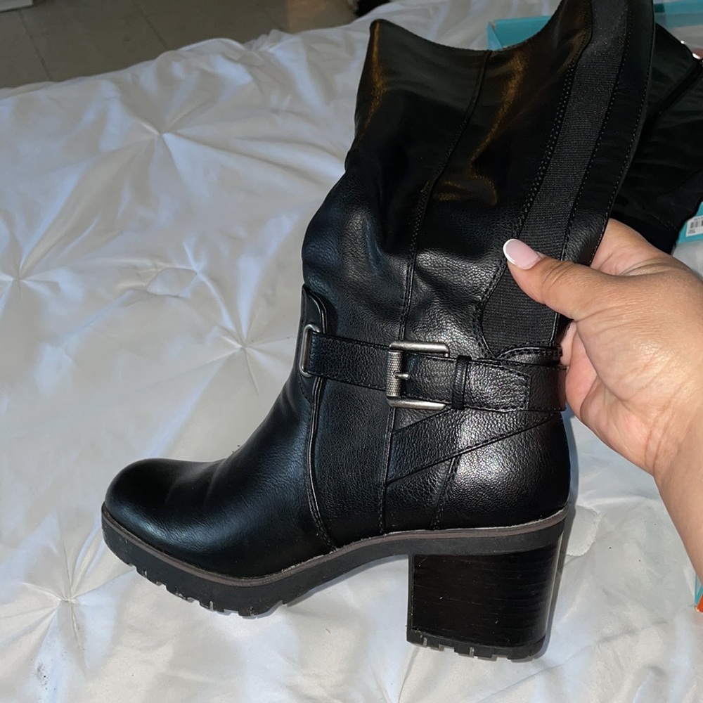 HIGH BOOTS - Picture 3 of 5